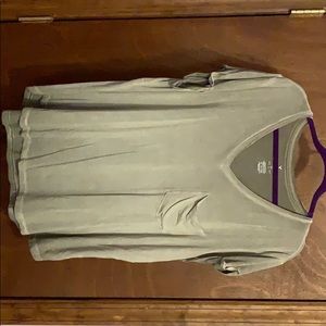 AE SOFT & SEXY V-NECK T-SHIRT